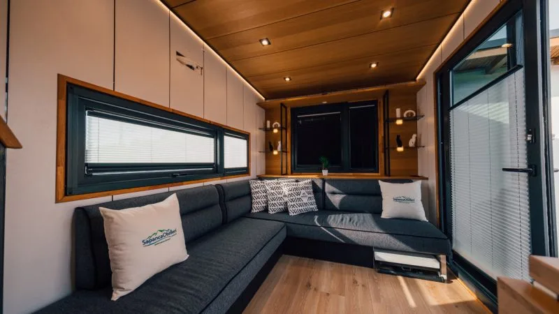 The Now Sapanca'daki modern tiny house otel odası iç mekan görüntüsü